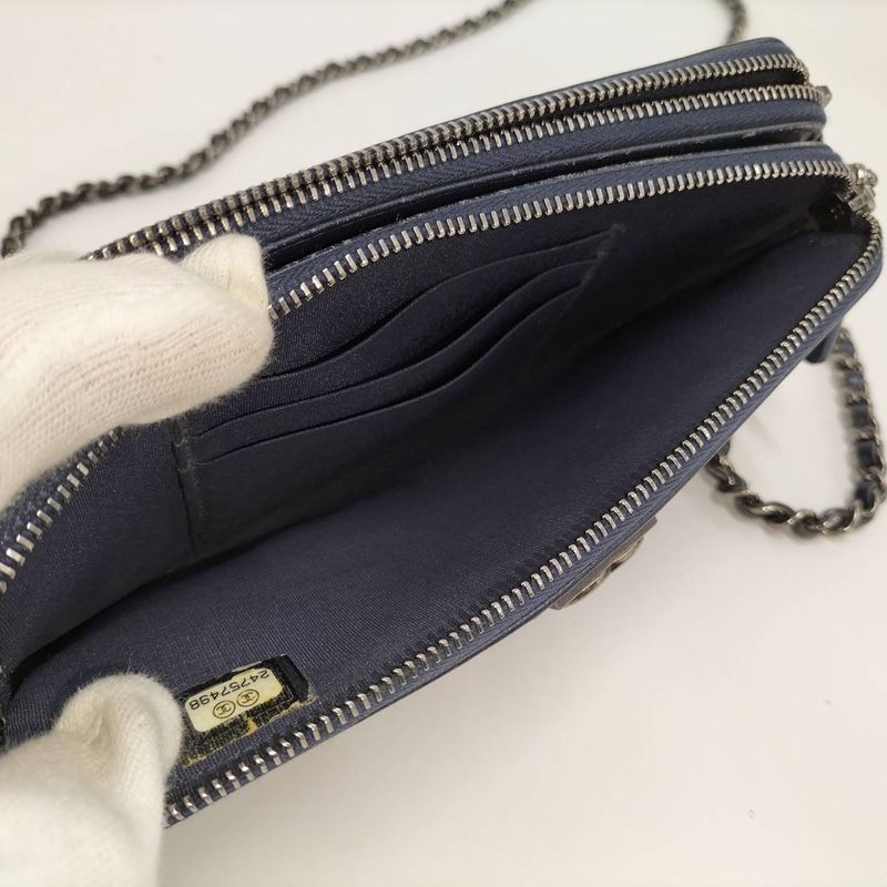 Chanel Boy Chanel Chain Wallet in Navy Caviar Skin A84069