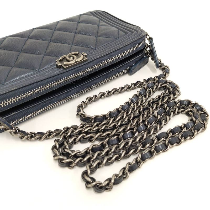 Chanel Boy Chanel Chain Wallet in Navy Caviar Skin A84069