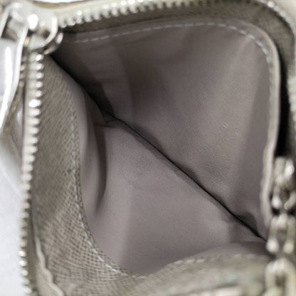 Louis Vuitton Pochette Cles Coin Case Taiga Leather Beige M32604