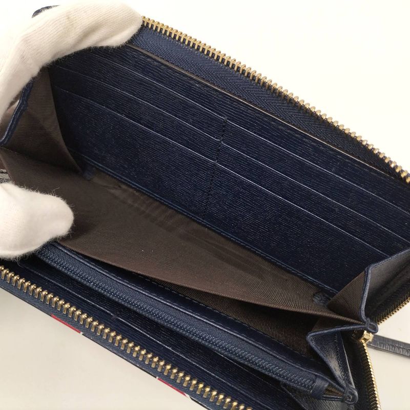 Gucci Round Zipper Long Wallet Interlocking G Heart Pattern Leather Navy 309705