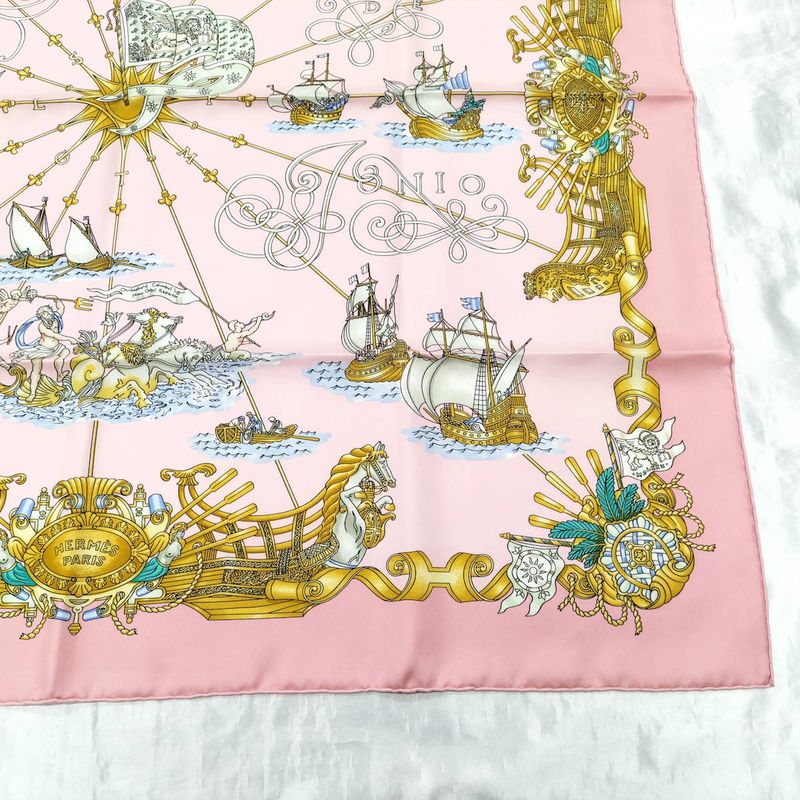 Hermes Carré 90 Large Scarf Voiles de Lumiere Light Sailing Ship 100% Silk Pink