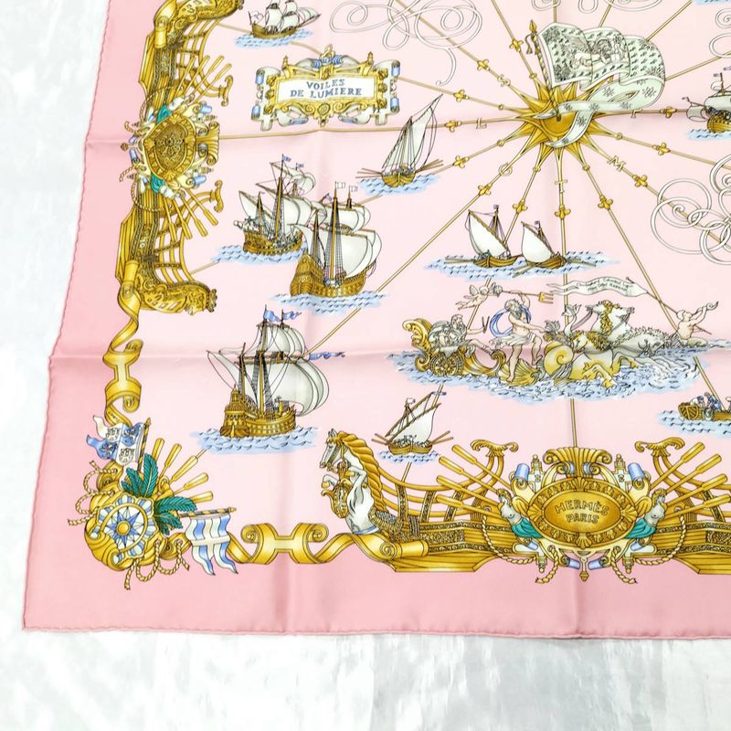 Hermes Carré 90 Large Scarf Voiles de Lumiere Light Sailing Ship 100% Silk Pink