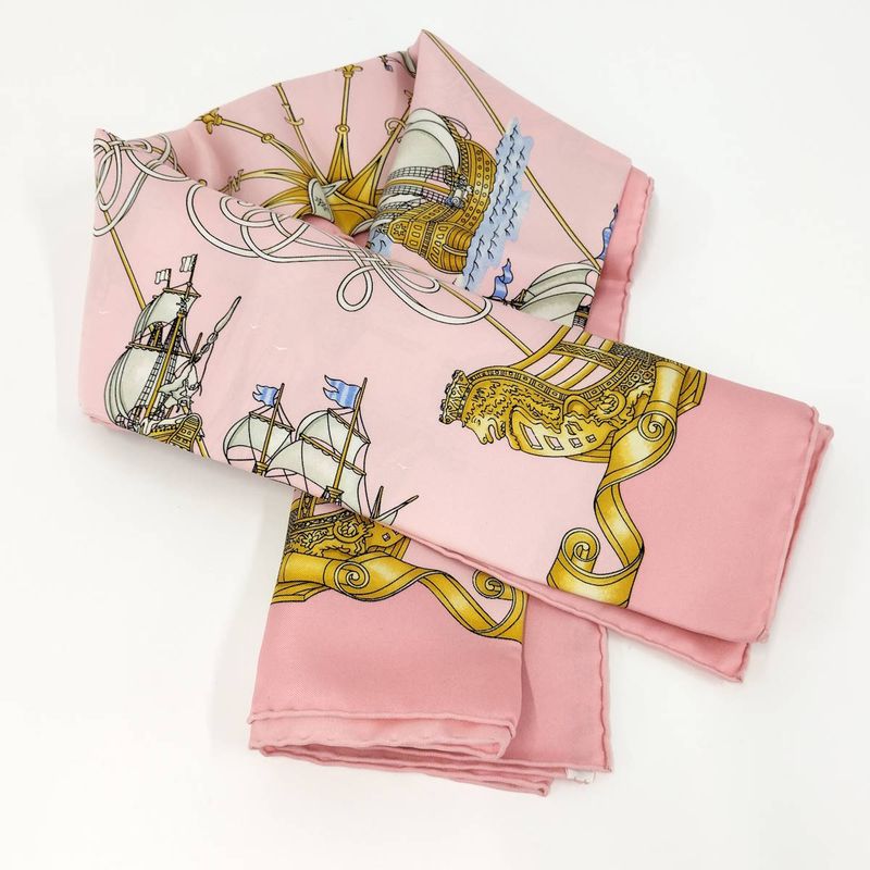 Hermes Carré 90 Large Scarf Voiles de Lumiere Light Sailing Ship 100% Silk Pink
