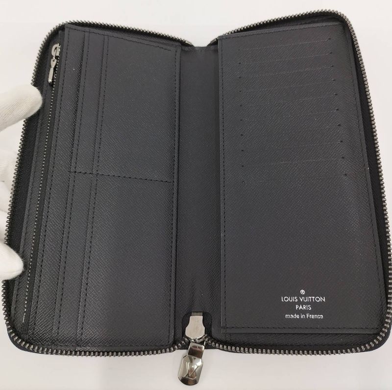 Louis Vuitton Round Zipper Long Wallet Zippy Wallet Vertical Monogram Eclipse
