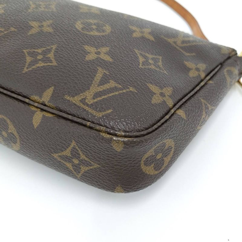 Louis Vuitton Pochette Accessoire Shoulder Bag Monogram M51980