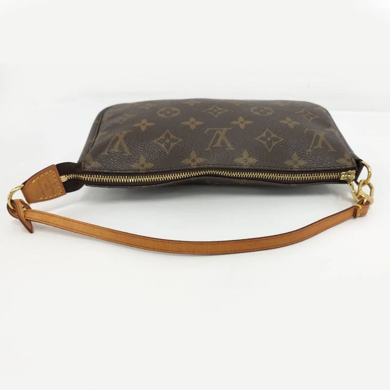 Louis Vuitton Pochette Accessoire Shoulder Bag Monogram M51980