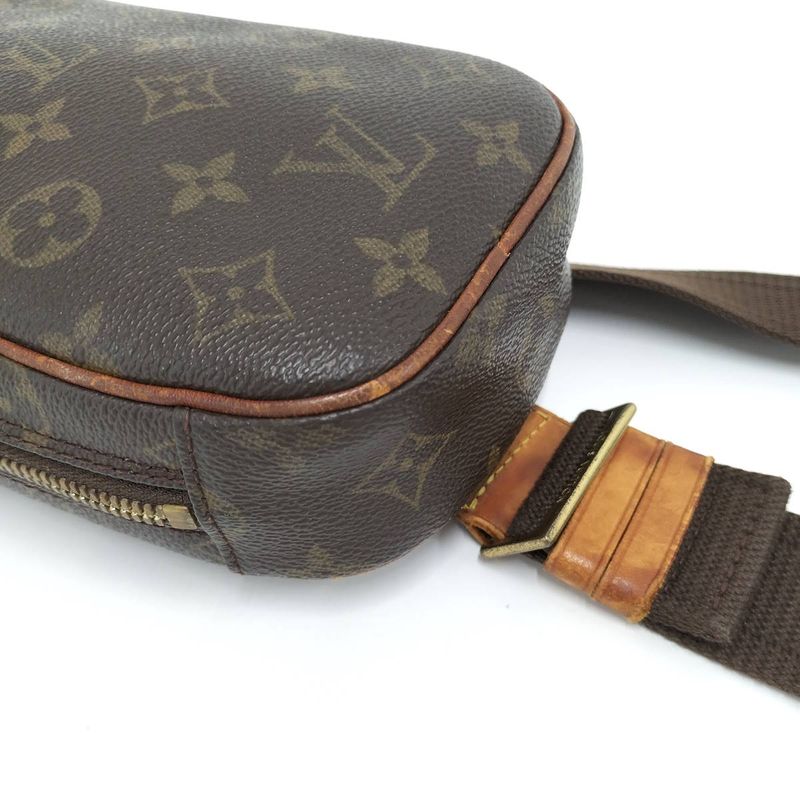 Louis Vuitton Pochette Gange Body Bag Monogram M51870