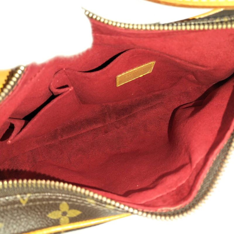 Louis Vuitton Croissant MM Shoulder Bag Monogram M51512