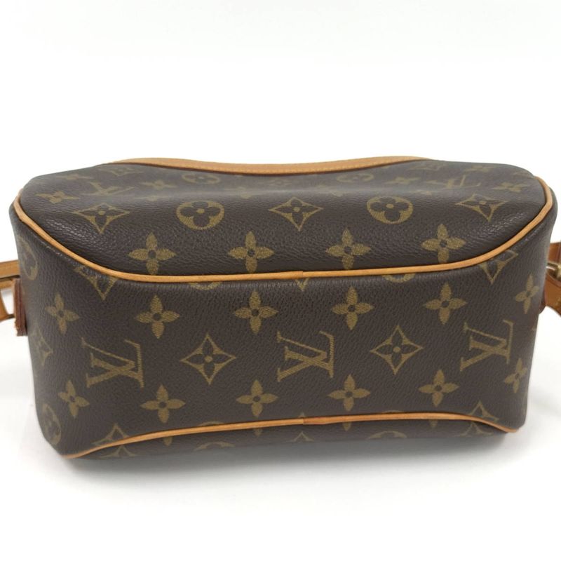 Louis Vuitton Blois Shoulder Bag Monogram M51221