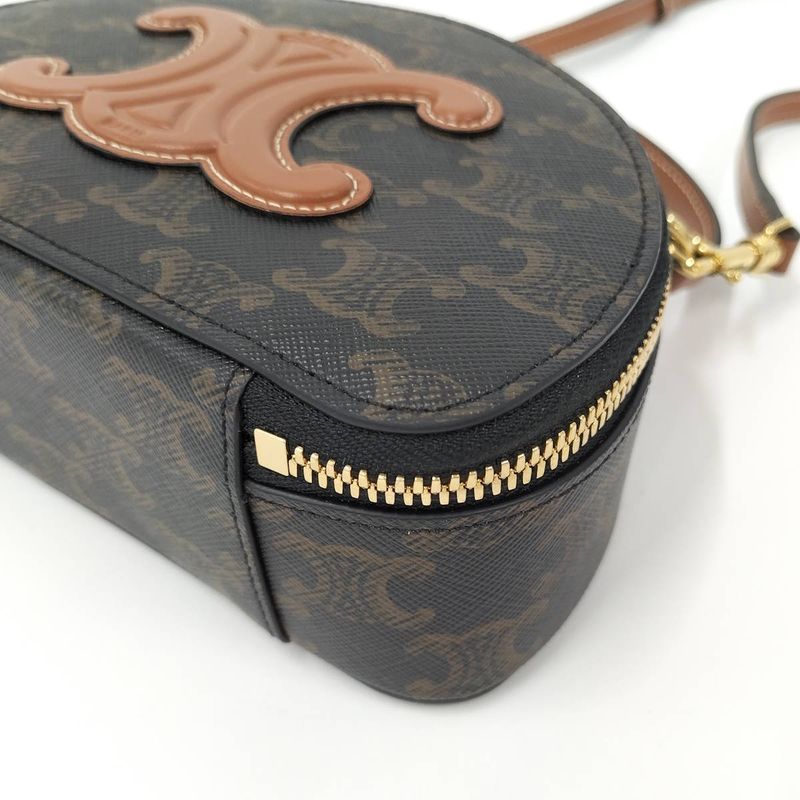 Celine Half Moon Case Leather Brown 10k642ecm.04lu