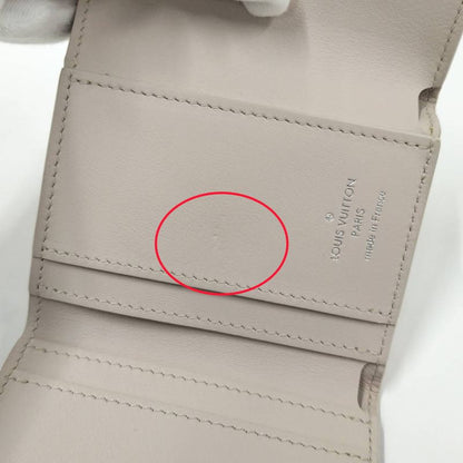 Louis Vuitton Portefeuille Capucines XS Trifold Wallet M80325