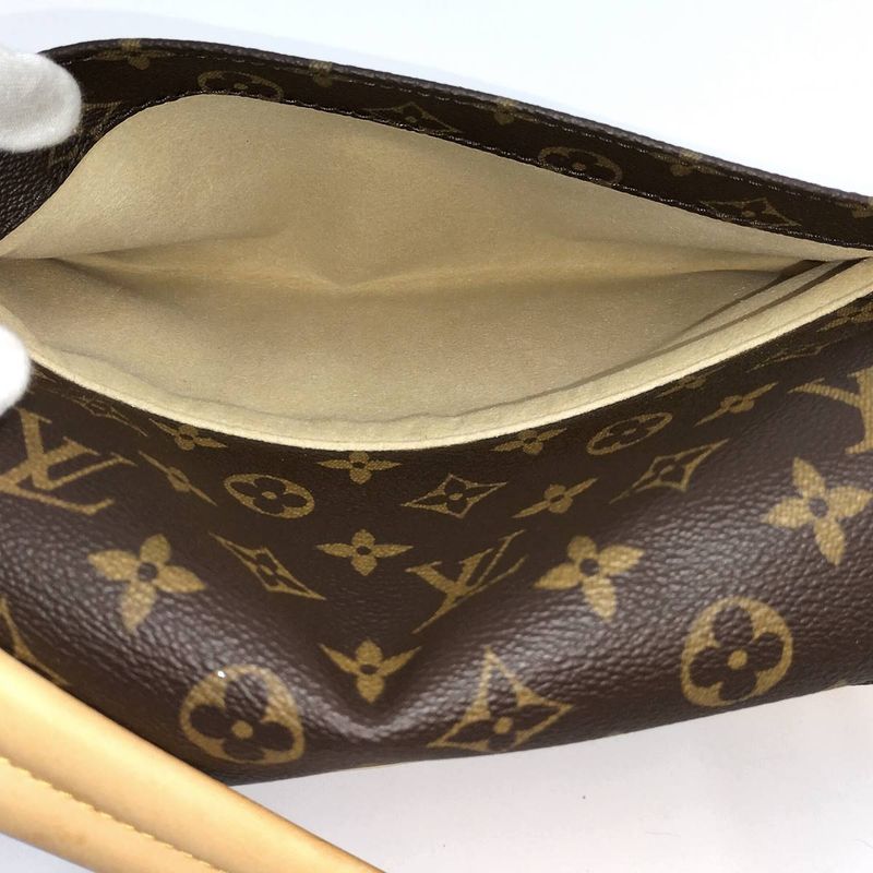 Louis Vuitton Beverly MM Shoulder Bag Monogram M40121