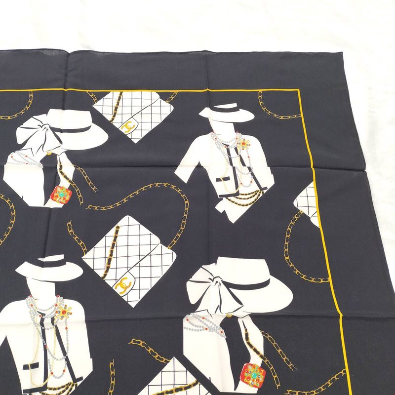 Chanel Scarf Mademoiselle Matelasse Black