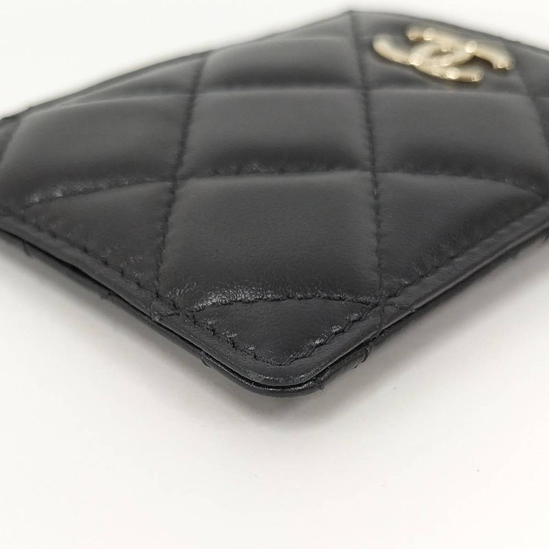 Chanel Chain Shoulder Card Holder Matelasse Lambskin Black