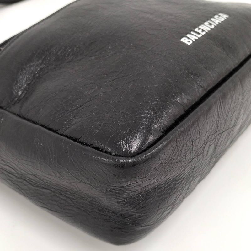 Balenciaga Shoulder Bag Explorer Leather Black 646138