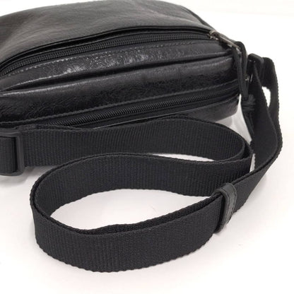 Balenciaga Shoulder Bag Explorer Leather Black 646138