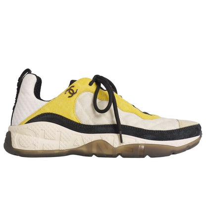 Unused Chanel Sneakers G38294 Low Cut Coco Mark