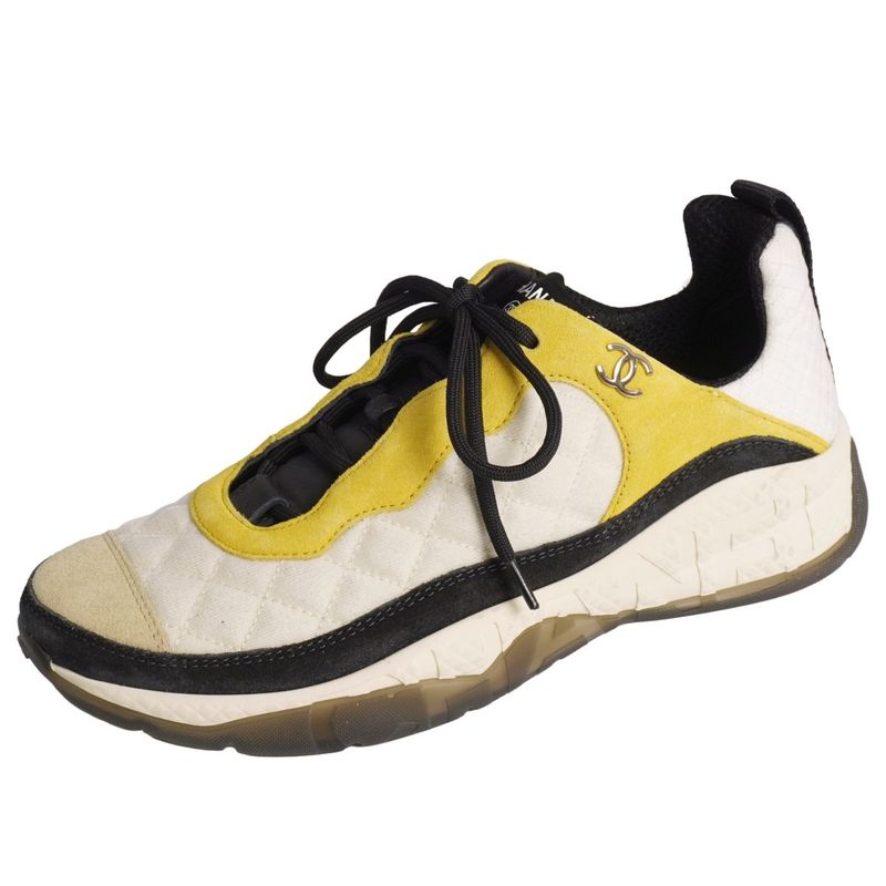 Unused Chanel Sneakers G38294 Low Cut Coco Mark