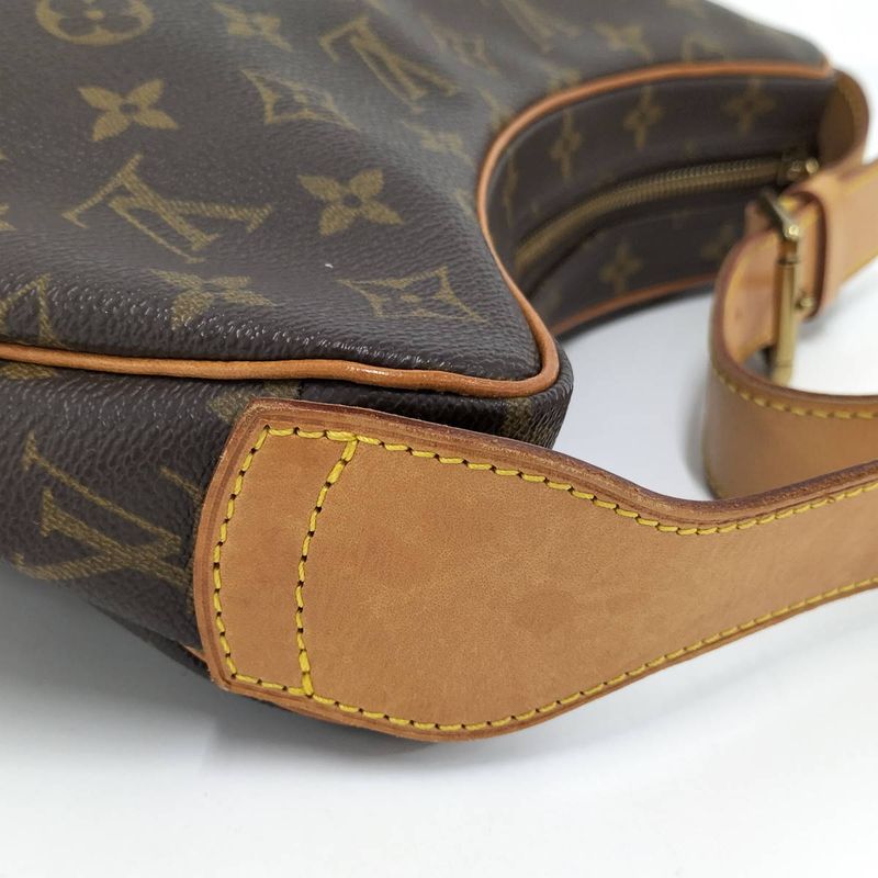 Louis Vuitton Croissant MM Monogram M51512