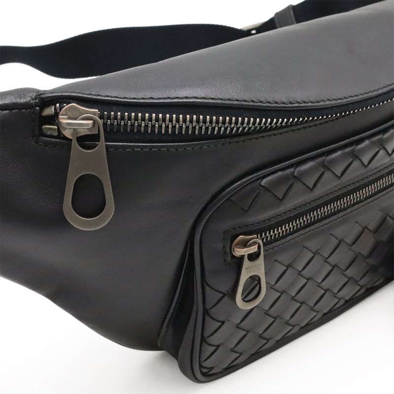 Bottega Veneta Veneta Intrecciato Body Bag Waist Pouch Hip Bag Leather Black