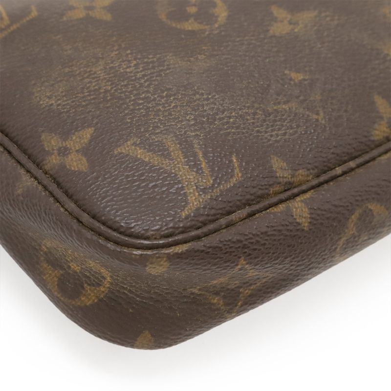 Louis Vuitton Monogram Pochette Accessoire Accessory Pouch Handbag Party Bag