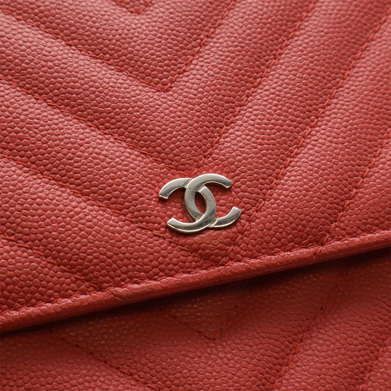 Chanel V-Stitched Chevron Chain Wallet Shoulder Bag Pochette Caviar Skin