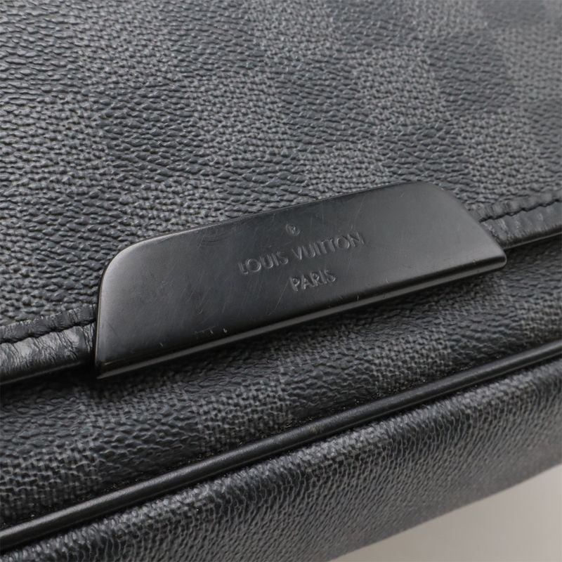 Louis Vuitton Damier Graphite Daniel MM Messenger Bag Shoulder Bag Crossbody