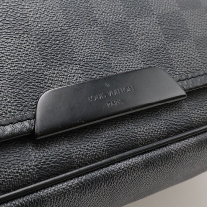 Louis Vuitton Damier Graphite Daniel MM Messenger Bag Shoulder Bag Crossbody