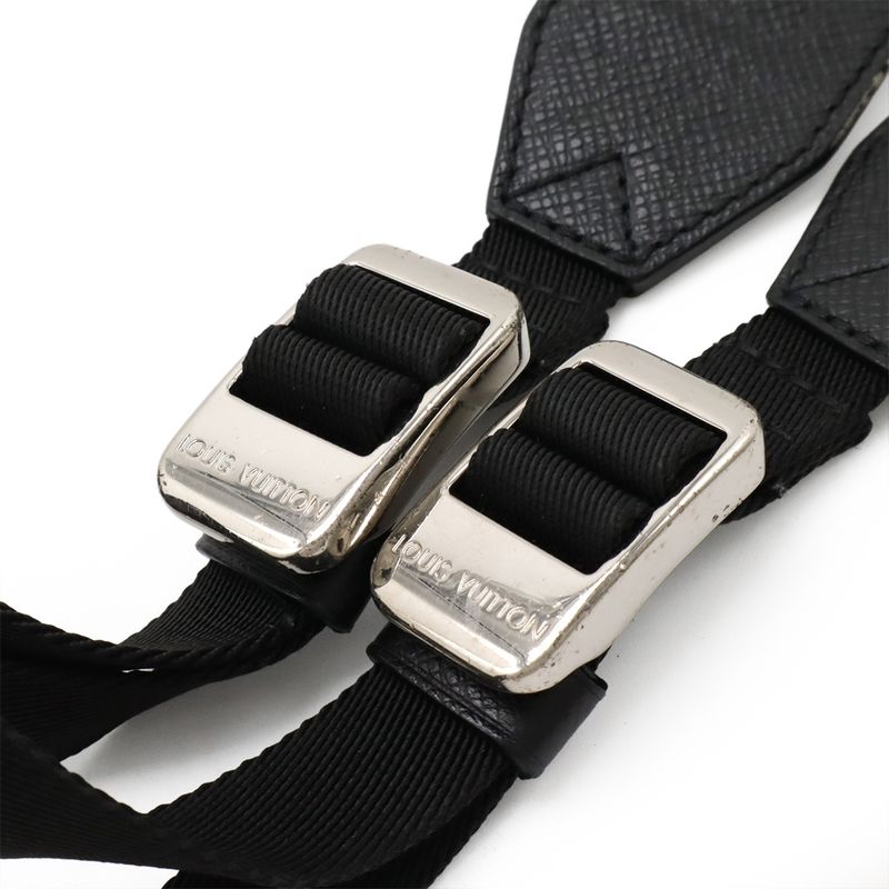 Louis Vuitton Taiga Outdoor Messenger PM Shoulder Bag Crossbody Ardoise Black