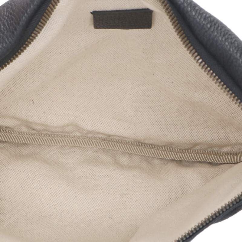 Gucci 530412 Vintage Logo Leather Body Bag Men's