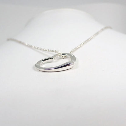 Tiffany & Co 925 Open Heart Pendant Necklace J97-4