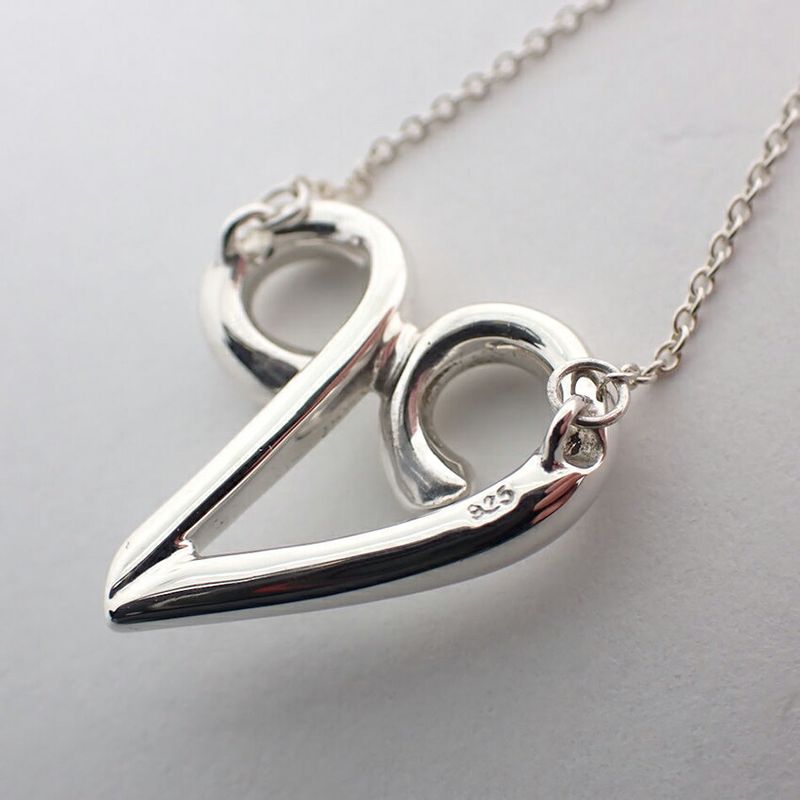 Tiffany & Co 925 Constellation Aries Pendant J97-1