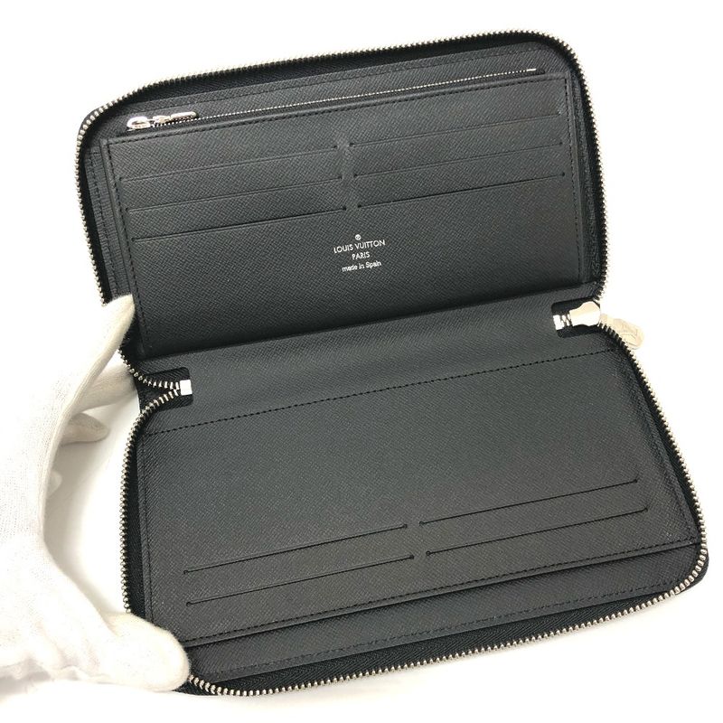 Louis Vuitton Long Wallet Zippy Organizer NM M62643 Epi Leather Noir Black