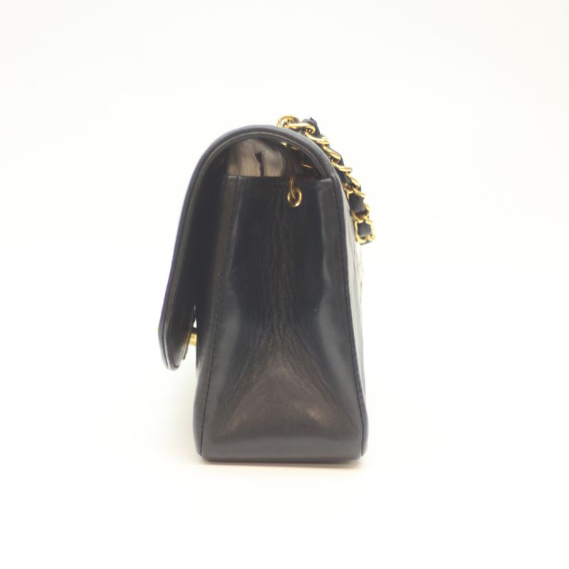 Chanel No 2 A01164 D Navy Lamb Diana 22 Chain Shoulder