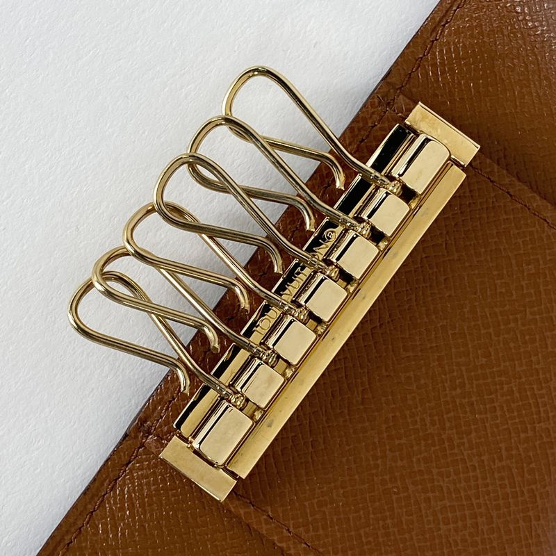 Louis Vuitton Multicles 6 Key Holder Key Holder Key Hook Key Case Monogram