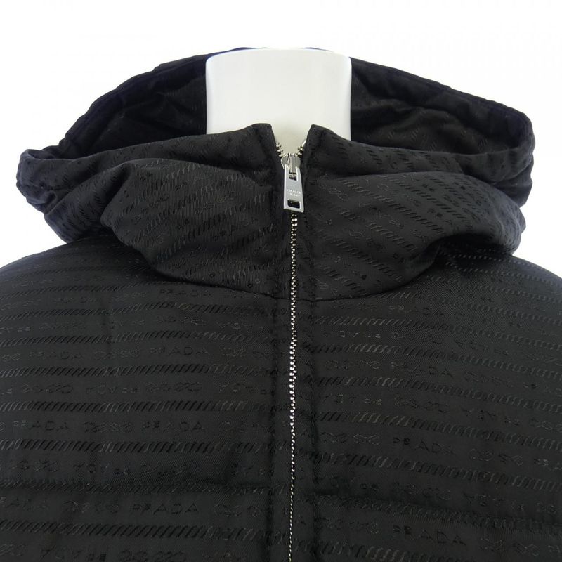 Prada Triangle Logo 292052 S222 11FC Down Jacket