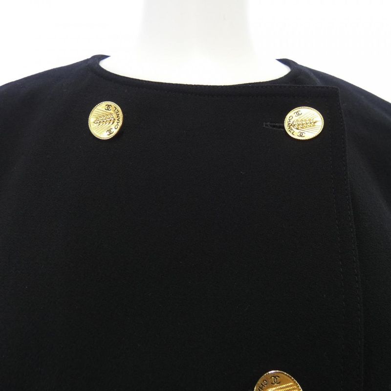 Vintage Chanel 20679 Collarless Jacket