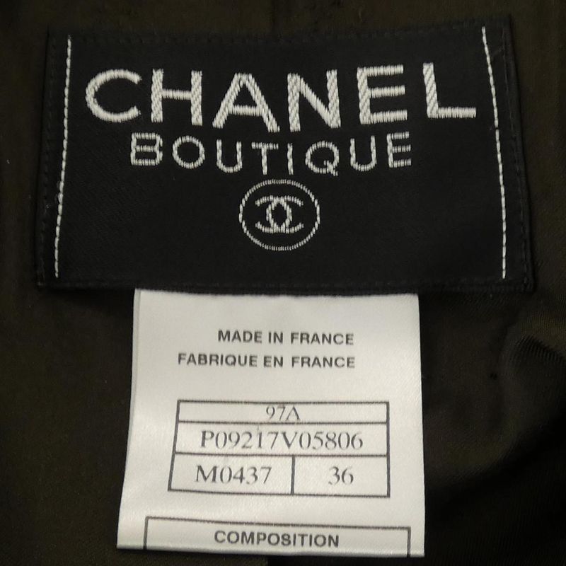 Vintage Chanel P09217v05806 97A Jacket