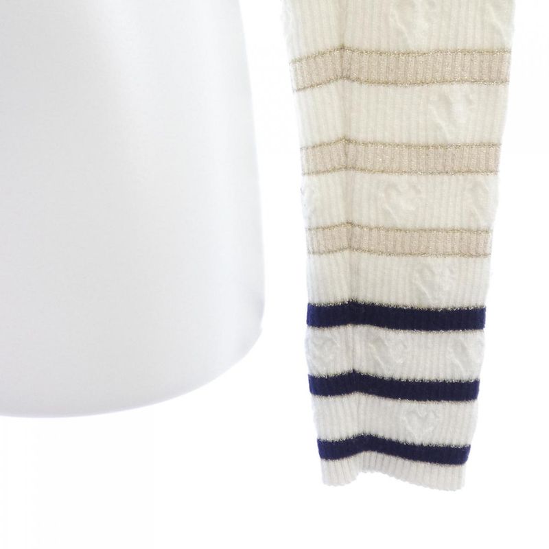 Chanel P73506k10522 22B Cardigan