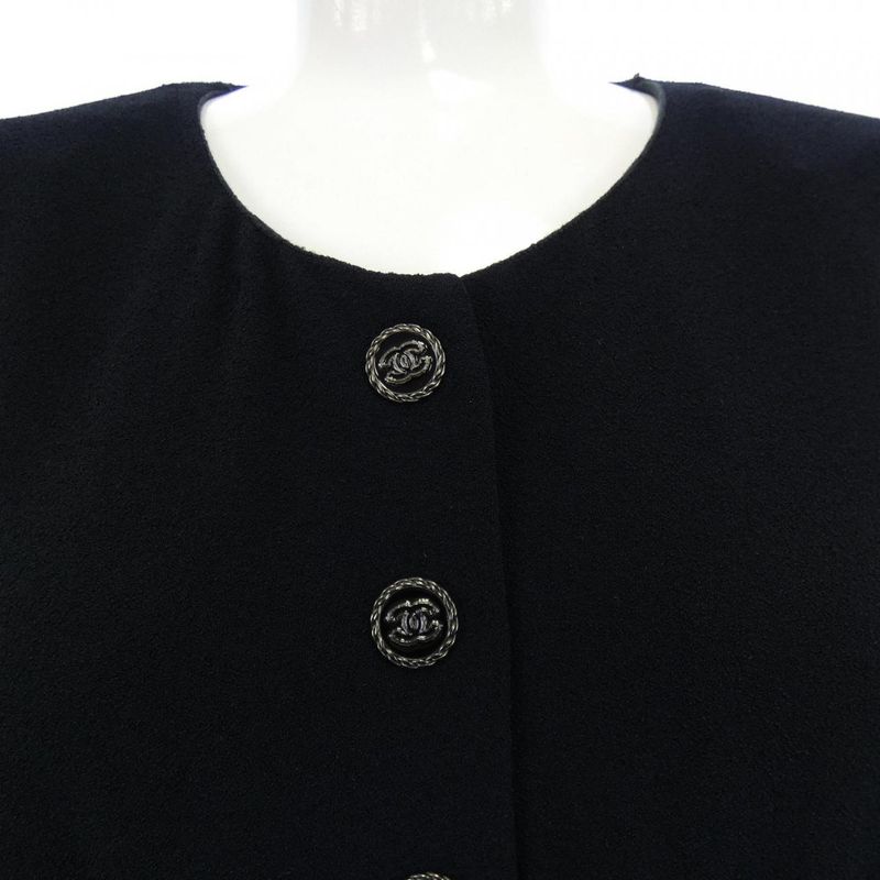 Chanel P61292v46593 19S Collarless Jacket