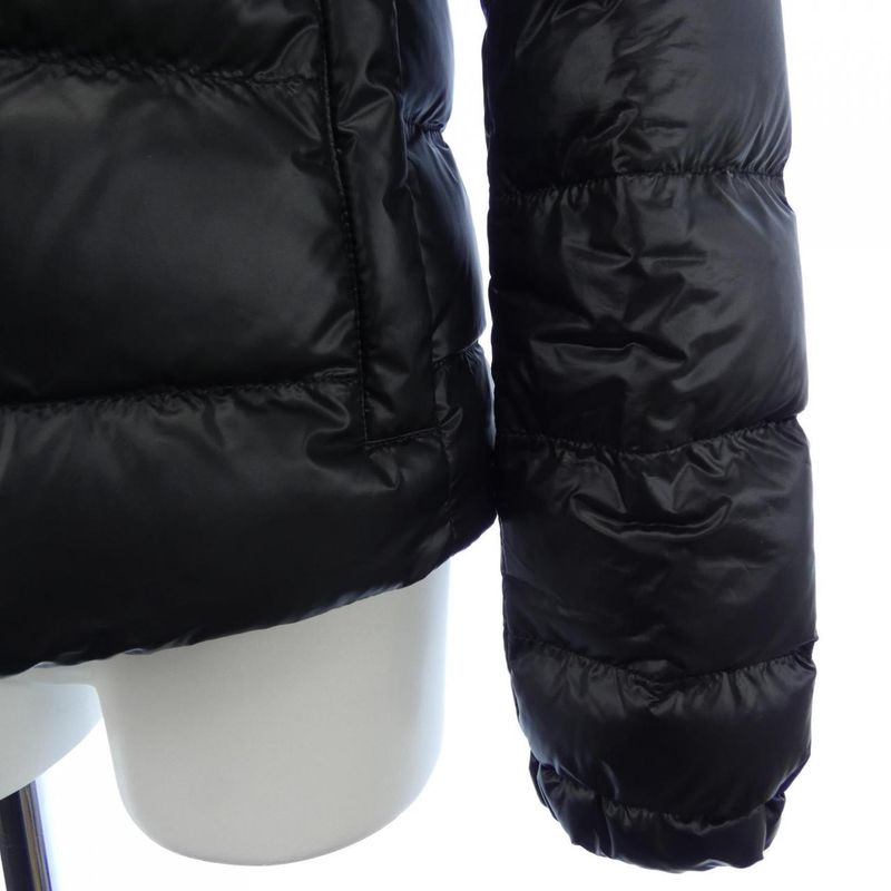Prada Triangle Logo 29w149 R212 11HU Down Jacket