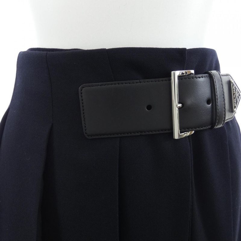 Prada Triangle Logo P122ue S221 108N Skirt