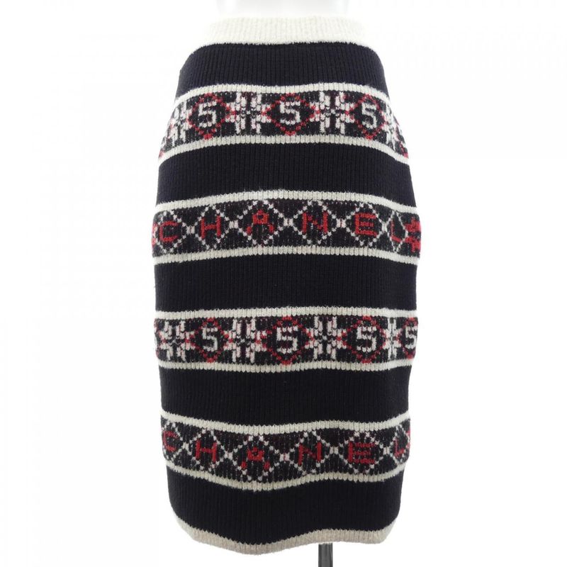 Chanel P62546k48021 19K Skirt