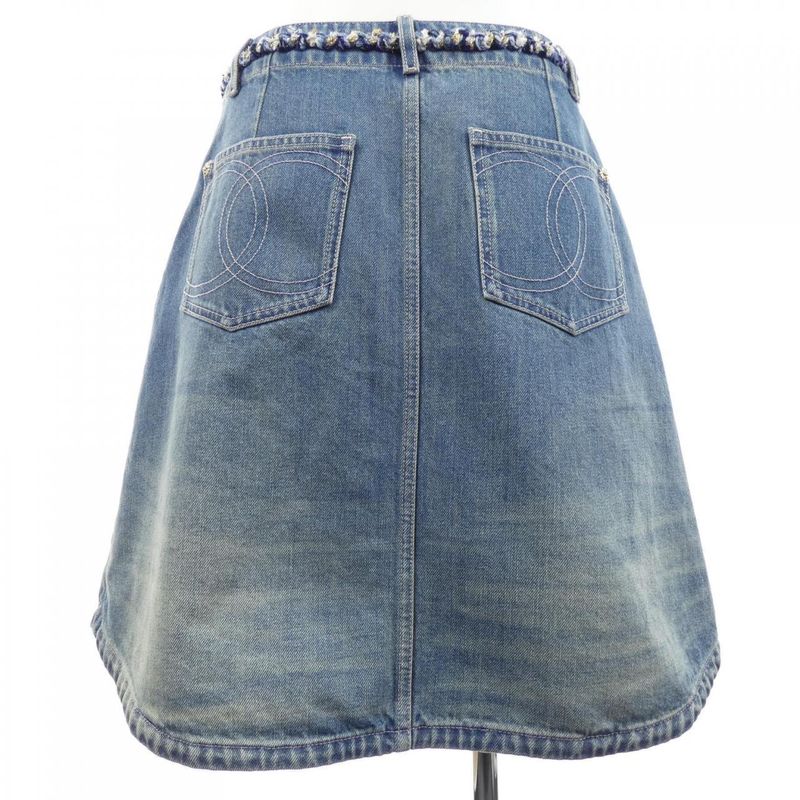 Chanel P79895v72238 Skirt