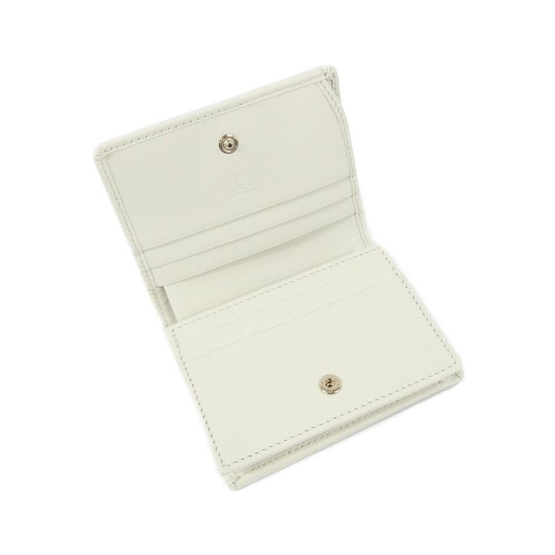 Gucci GG Emblem 820692 Fad6l Wallet