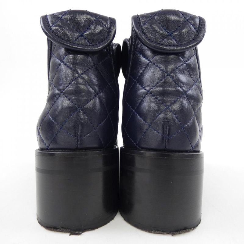 Chanel Ankle Boots Ankle Boots TURN LOCK G45144b14037 Boots