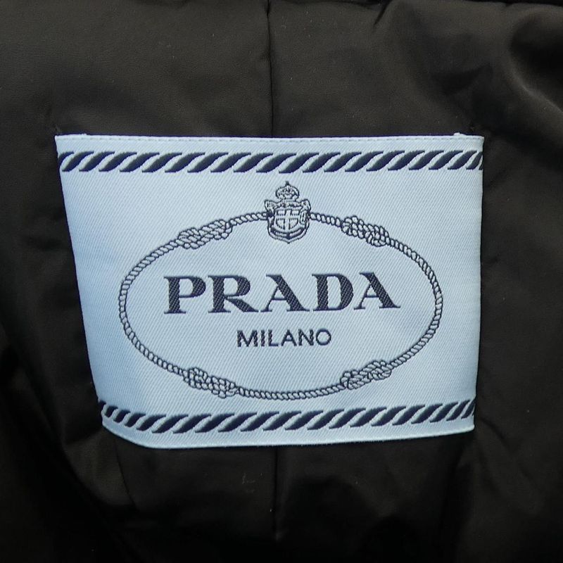 Prada Triangle Logo 291962 S222 1WQ8 Down Jacket