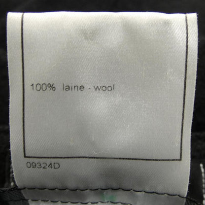 Vintage Chanel Identfication P13958v08014 99A Collarless Jacket