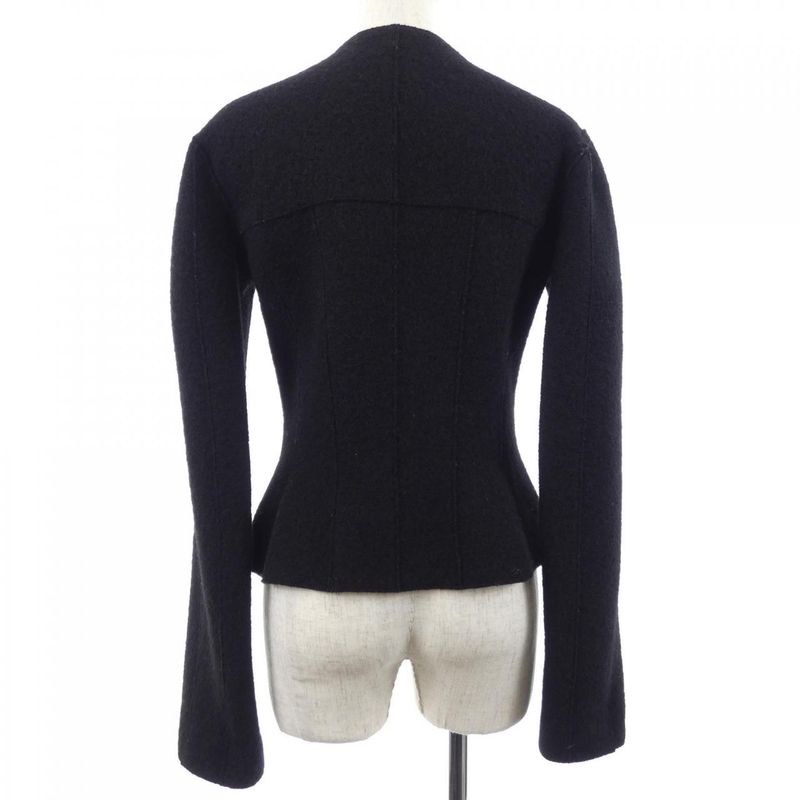 Vintage Chanel Identfication P13958v08014 99A Collarless Jacket