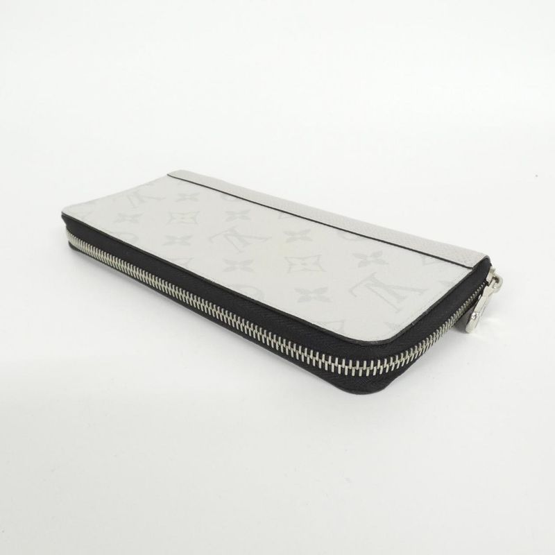 Louis Vuitton Taiga Llama Zippy Wallet Vertical M30446 Wallet